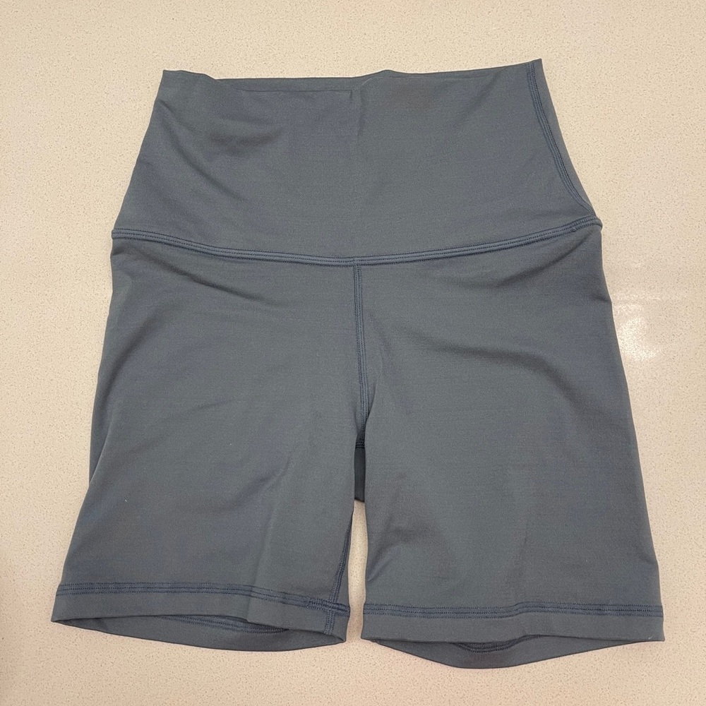 Never worn Set Active biker shorts